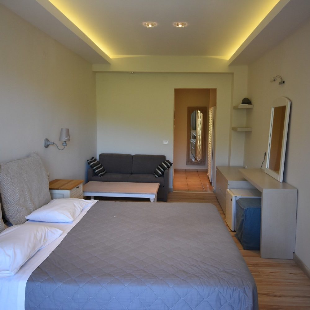 Twin Room- Liapades Beach