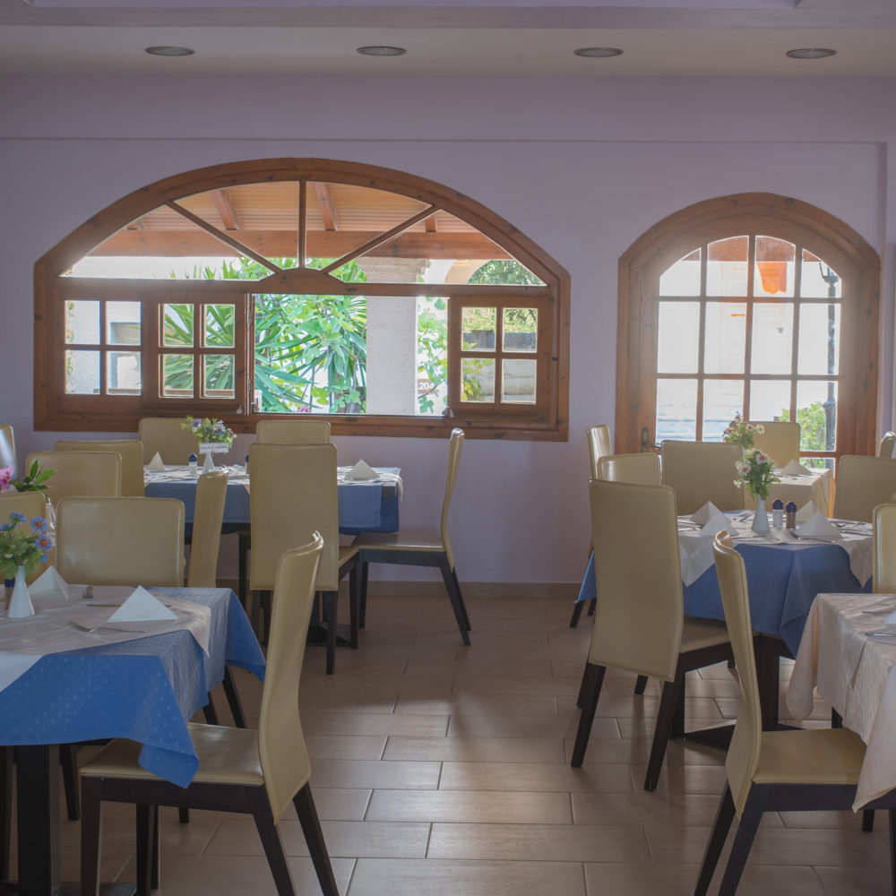 Roda Garden Restaurant Roda Garden Restaurant